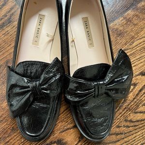 Zara black bow loafers size 10
